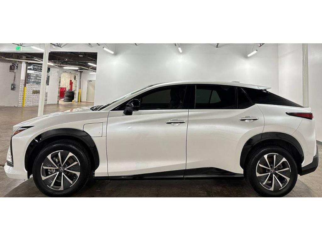 Used 2024 Lexus RZ 450e Premium w/ Technology Package AWD/4WD image 8