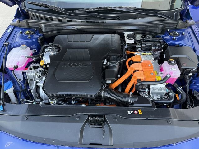 Used 2025 Hyundai Elantra Limited image 27