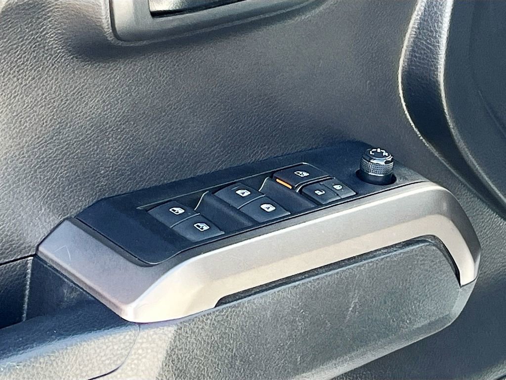 Used 2023 Toyota Tacoma SR5 image 18