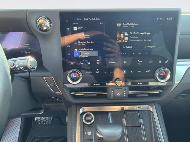 Used 2025 Lexus GX 550 AWD/4WD image 31