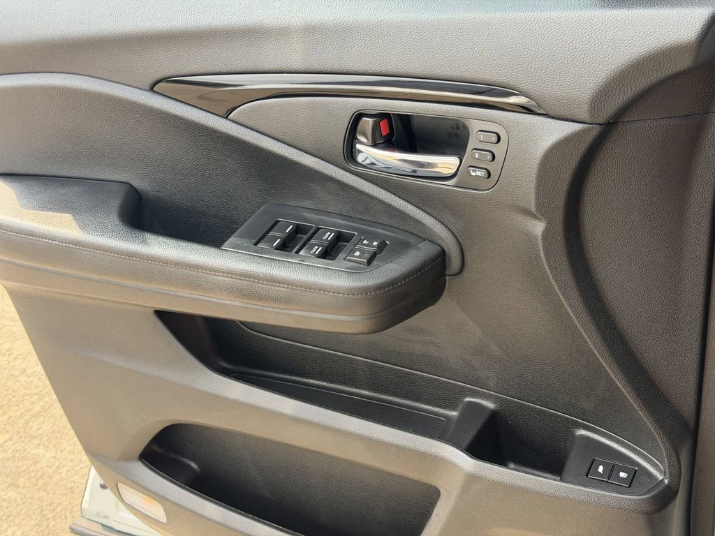 Used 2022 Honda Pilot Touring image 26