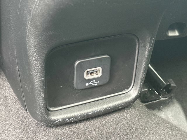 Used 2021 Jeep Compass Latitude w/ Sun and Sound Group AWD/4WD image 18