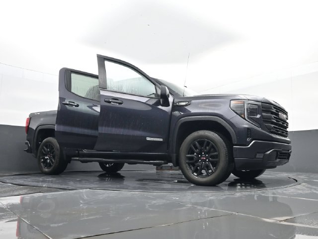 Used 2024 GMC Sierra 1500 Elevation AWD/4WD image 32