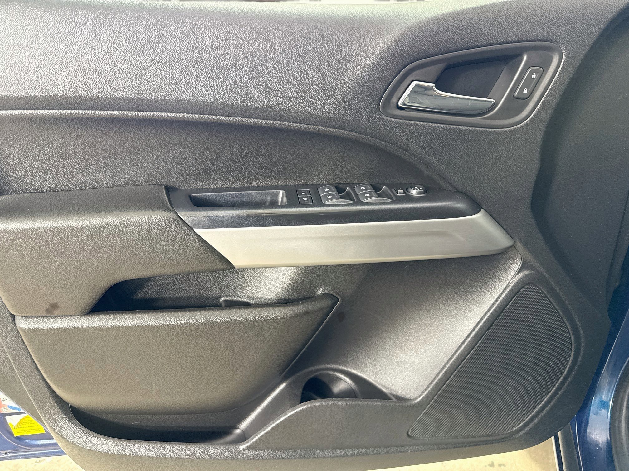 Used 2019 Chevrolet Colorado LT w/ LT Convenience Package RWD image 17