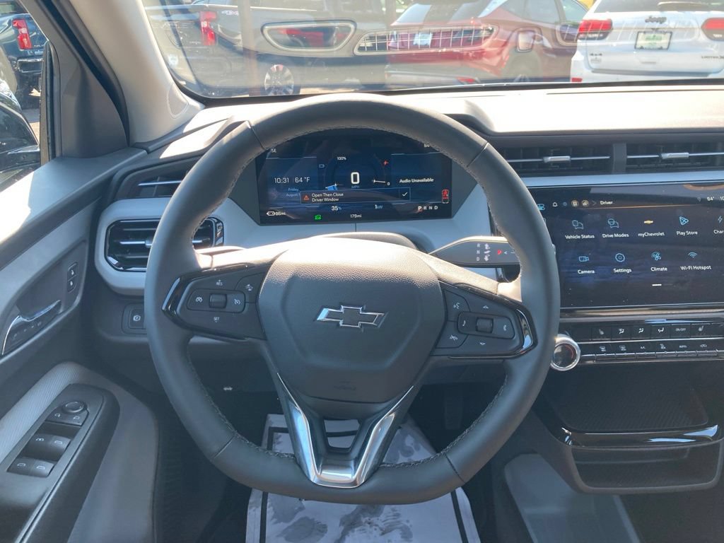 Used 2027 Chevrolet Bolt LT w/ Comfort Package FWD image 6