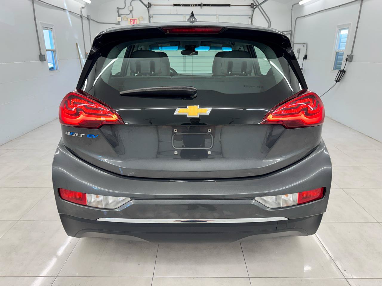 Used 2018 Chevrolet Bolt LT FWD image 6