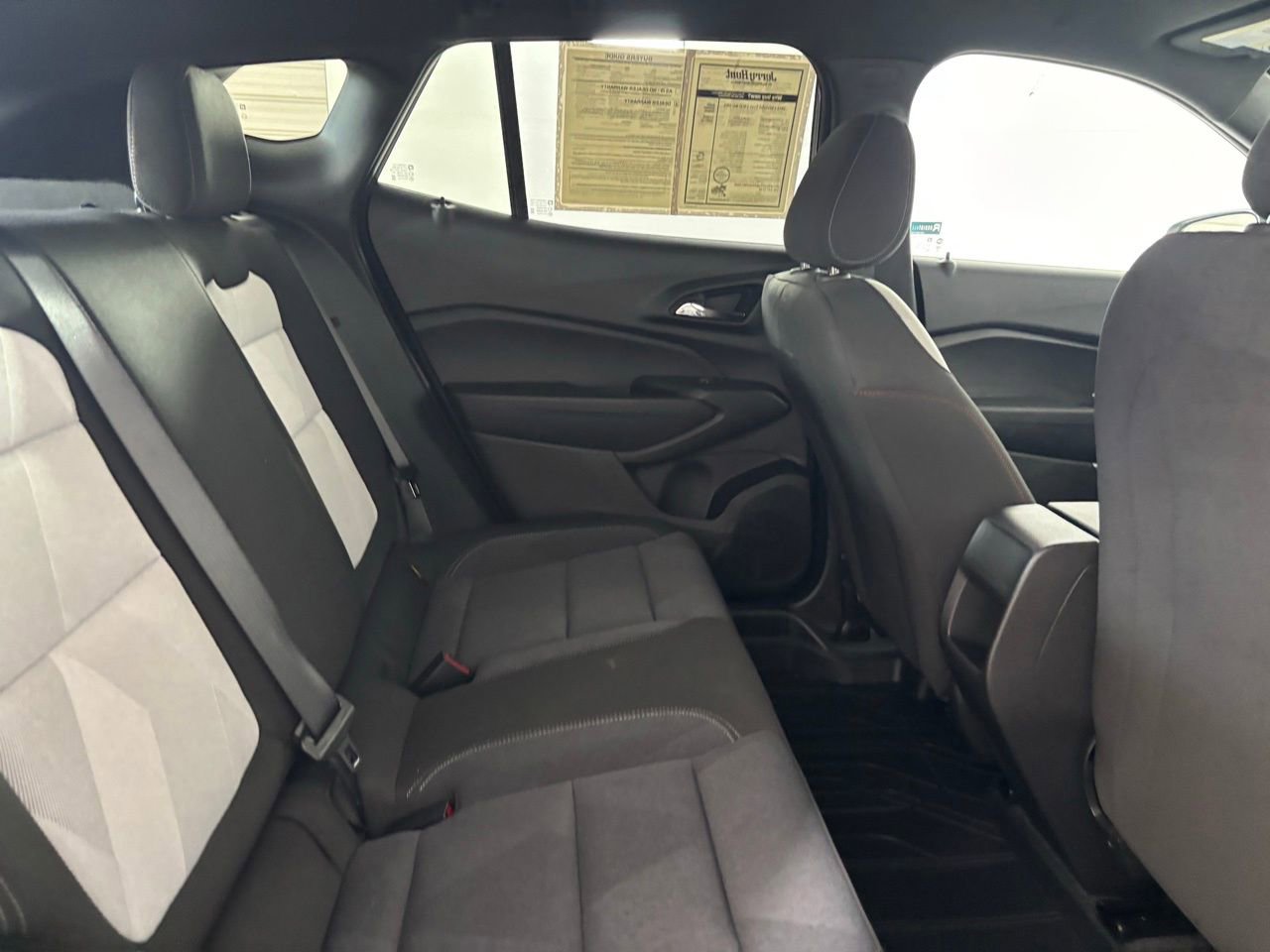 Used 2024 Chevrolet Trax RS image 24