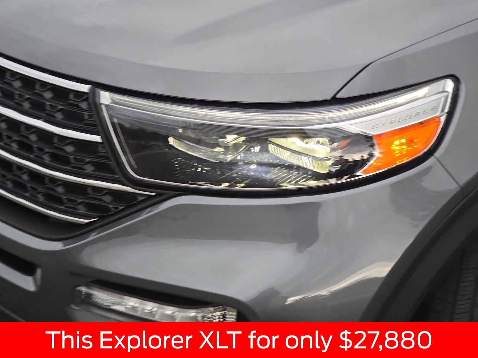 Used 2023 Ford Explorer XLT w/ Equipment Group 202A RWD image 41
