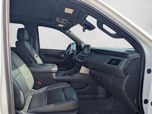 Used 2024 Chevrolet Suburban Z71 w/ Luxury Package AWD/4WD image 15