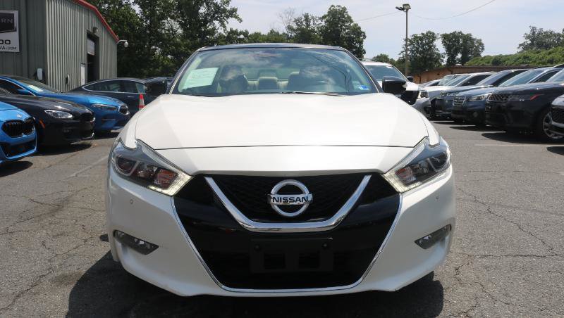 Used 2018 Nissan Maxima Platinum FWD image 2