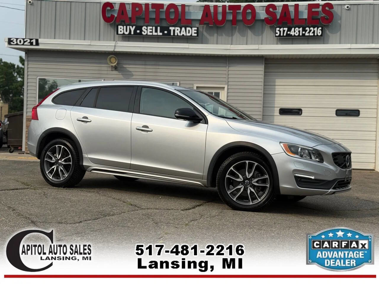 Used 2017 Volvo V60 T5 Cross Country Platinum w/ Climate Package image 1