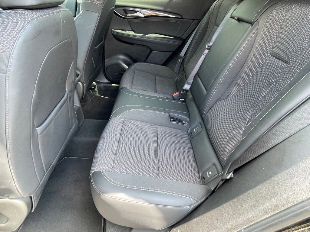 Used 2023 Buick Envision Preferred image 11