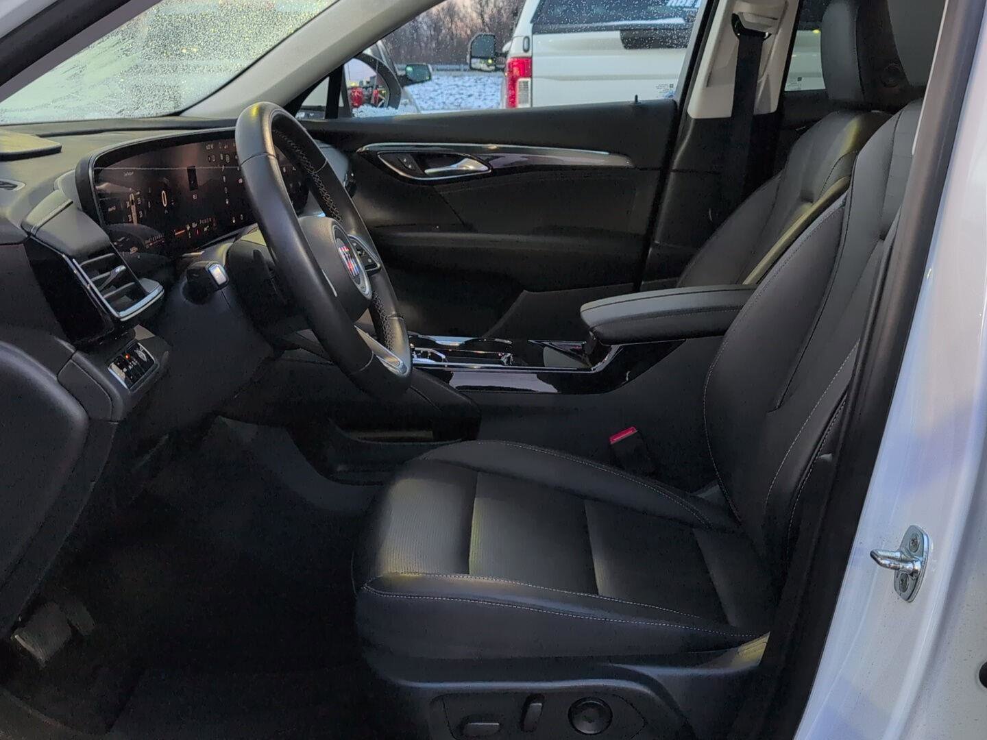 Used 2025 Buick Envision Preferred image 20