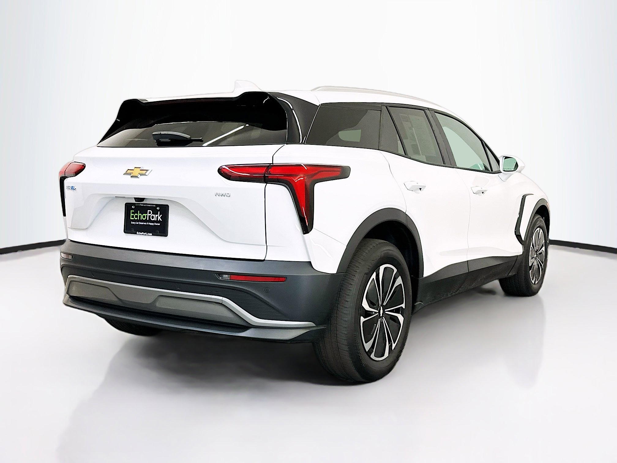 Used 2024 Chevrolet Blazer EV LT AWD/4WD image 9