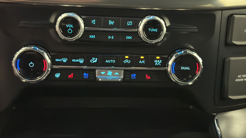 Certified 2024 Ford F150 Lariat w/ Tow/Haul Package AWD/4WD image 17