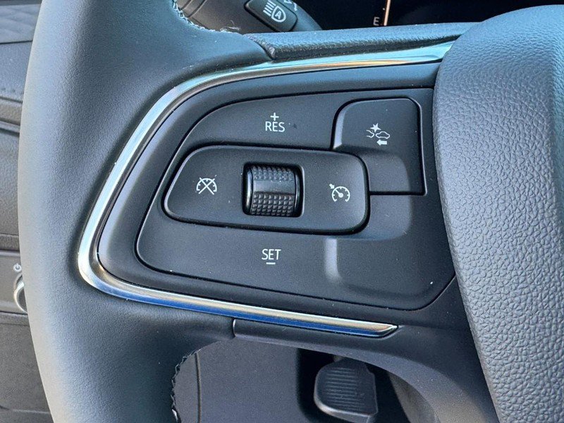 Used 2025 Buick Encore GX Preferred image 17