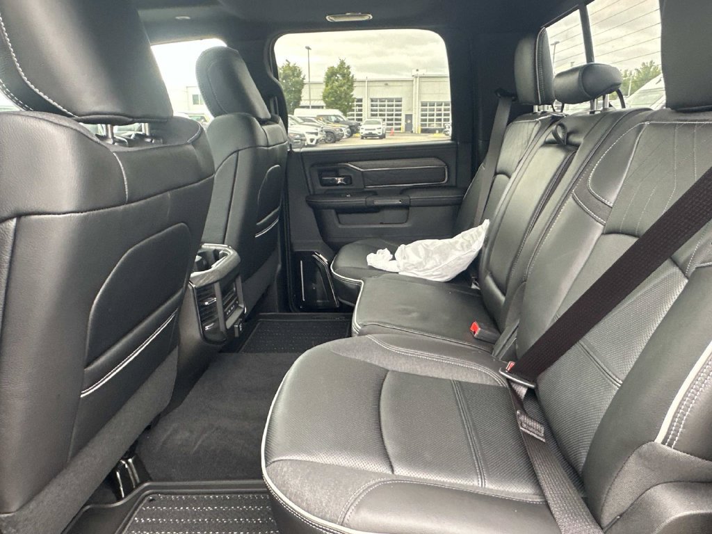 New 2026 RAM 3500 Limited AWD/4WD image 17