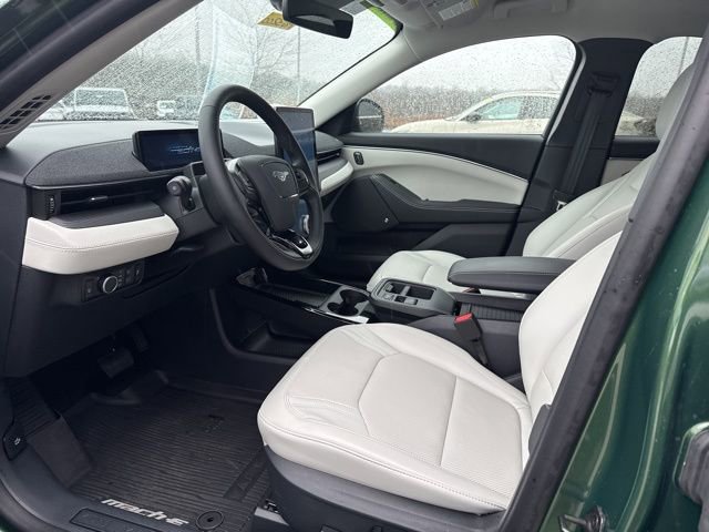 Used 2025 Ford Mustang Mach-E Premium image 10