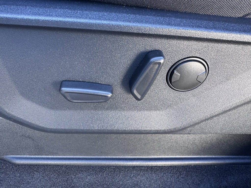 Used 2024 Ford F150 XLT w/ Equipment Group 302A MID image 20