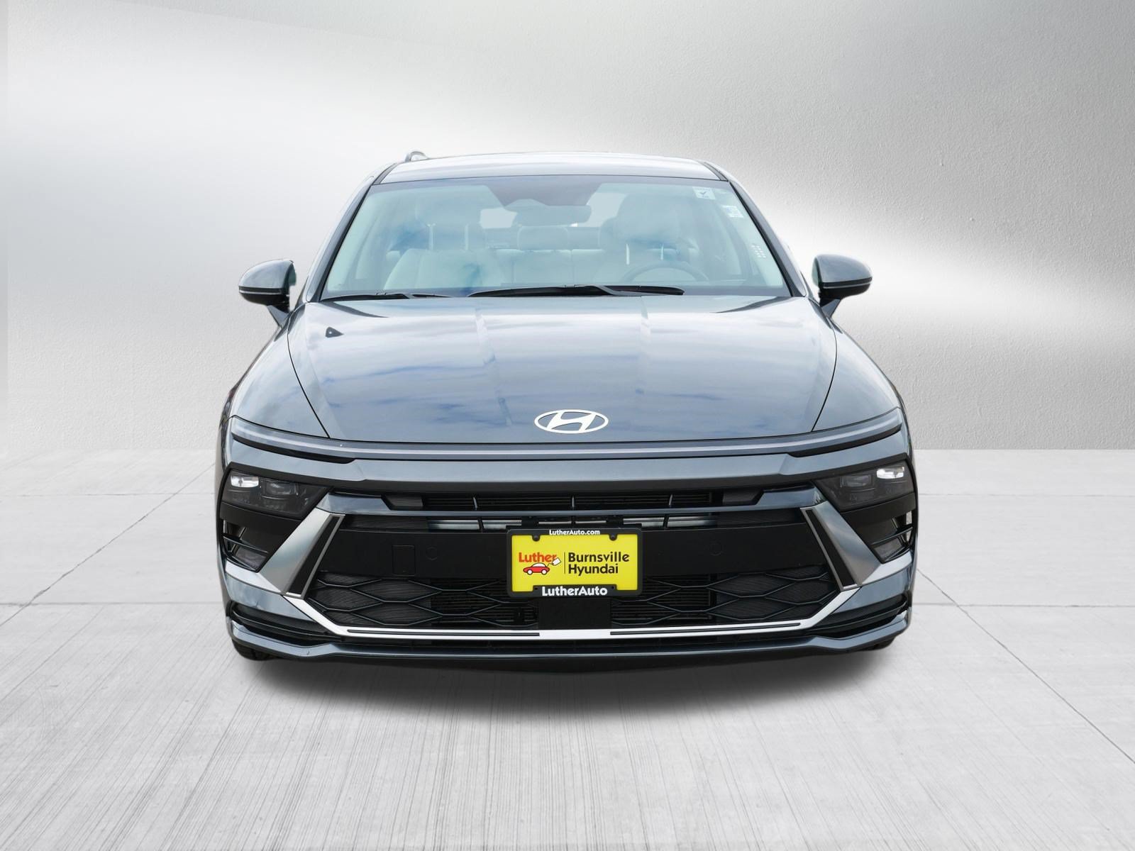 Certified 2025 Hyundai Sonata SEL AWD/4WD image 2