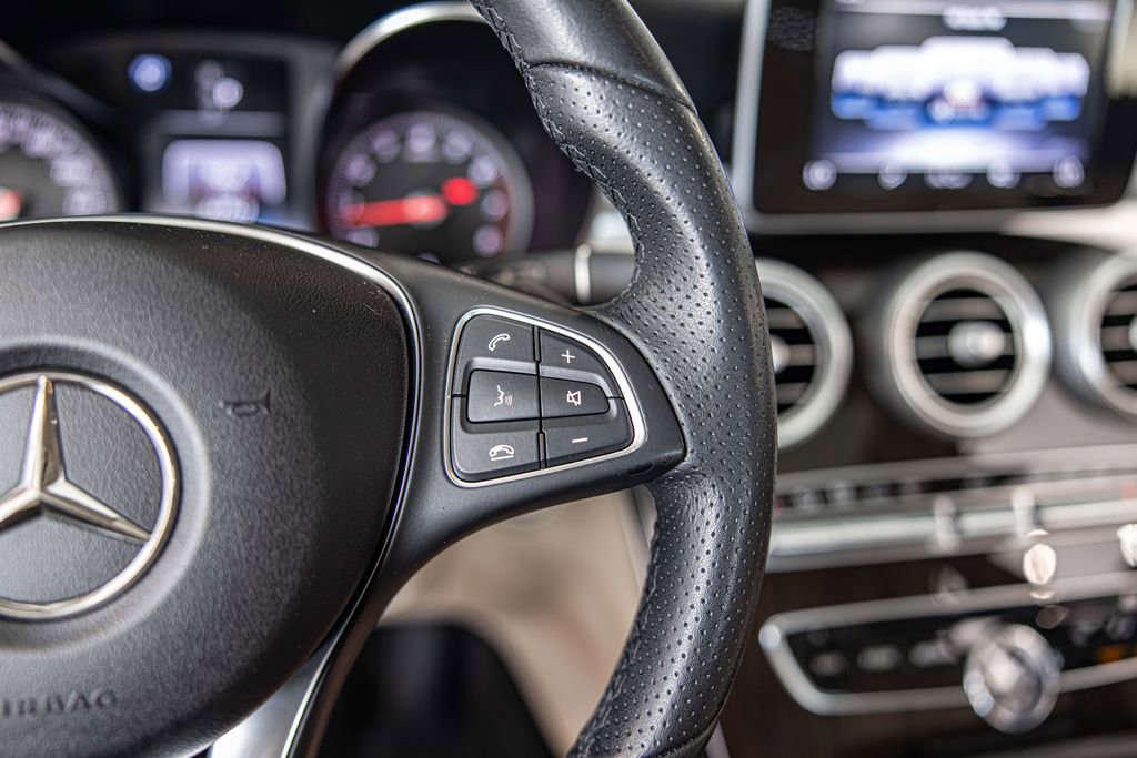 Used 2018 Mercedes-Benz C 300 4MATIC Sedan image 25