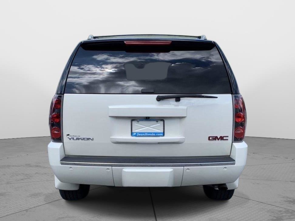 Used 2013 GMC Yukon Denali AWD/4WD image 4