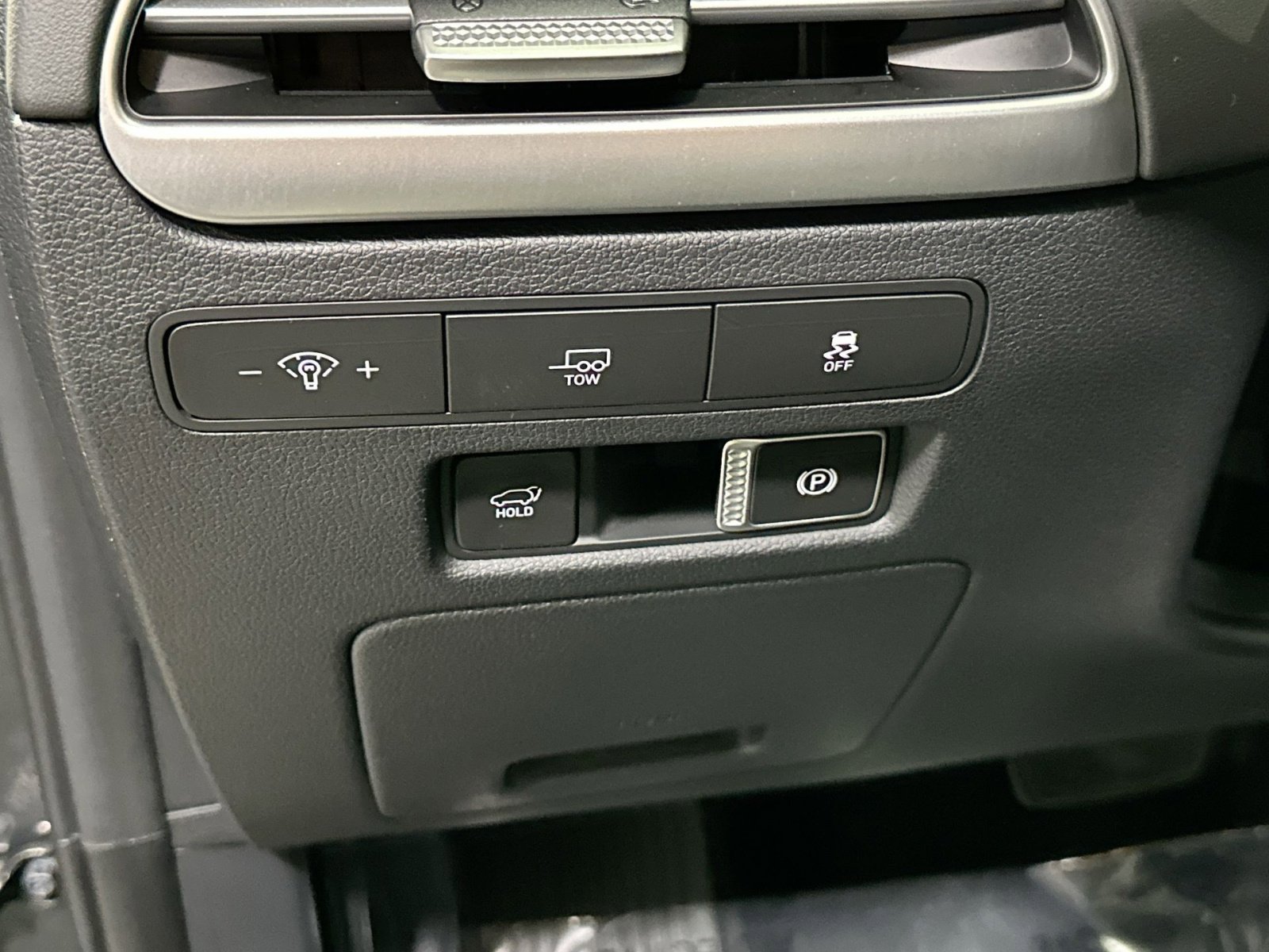 Used 2023 Hyundai Palisade Limited image 18