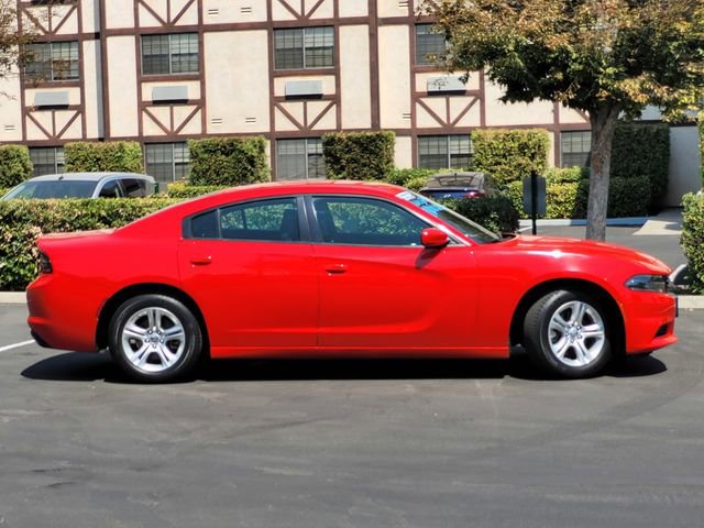 Used 2022 Dodge Charger SXT image 4