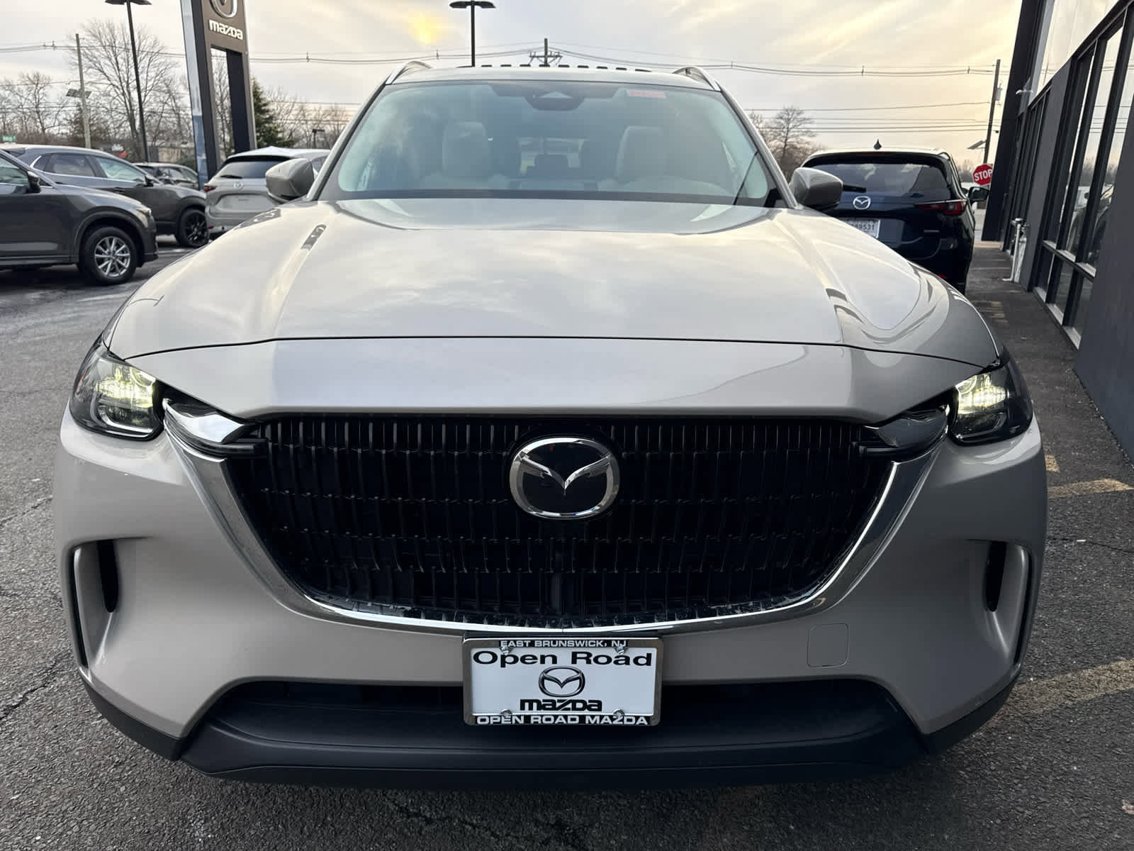 Used 2024 MAZDA CX-90 Plug-In Hybrid w/ Preferred image 1