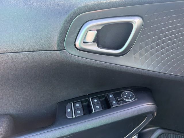 Certified 2020 Kia Soul EX FWD image 12