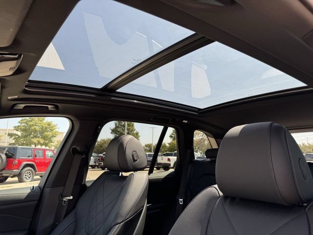 Used 2026 BMW X5 sDrive40i RWD image 34