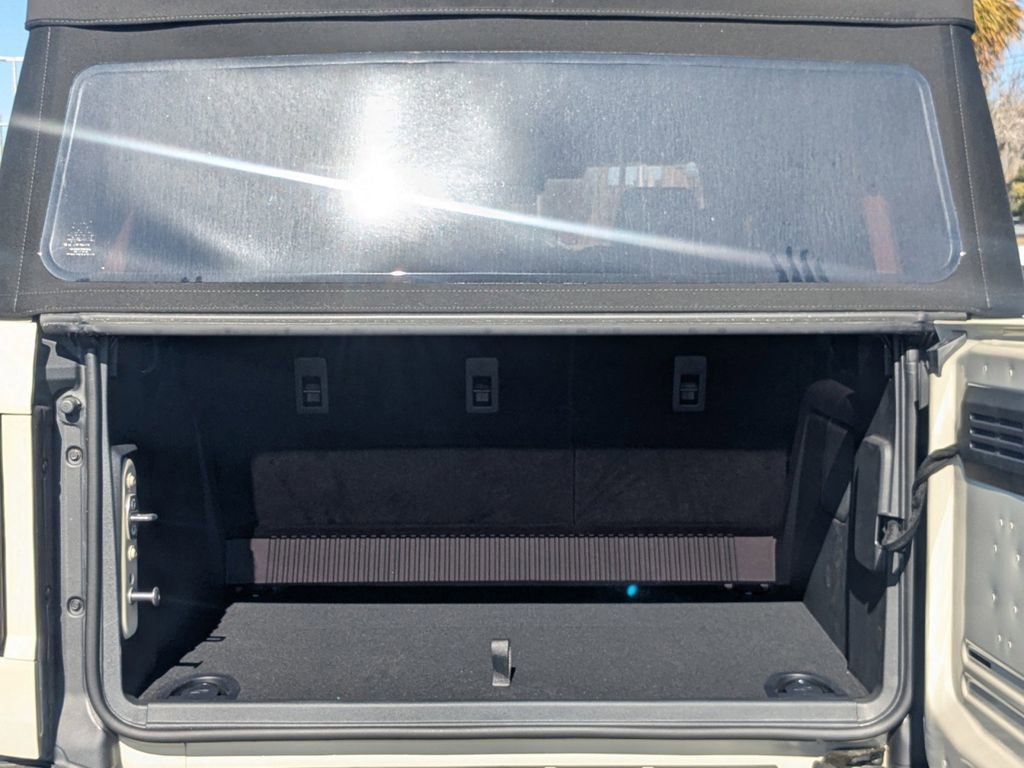 New 2025 Ford Bronco Badlands image 13