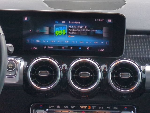 Used 2020 Mercedes-Benz GLB 250 4MATIC image 20
