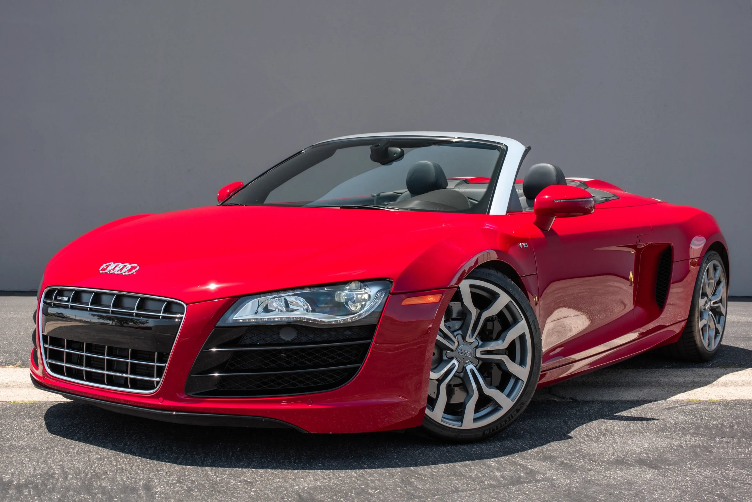 Used 2011 Audi R8 V10 AWD/4WD image 1