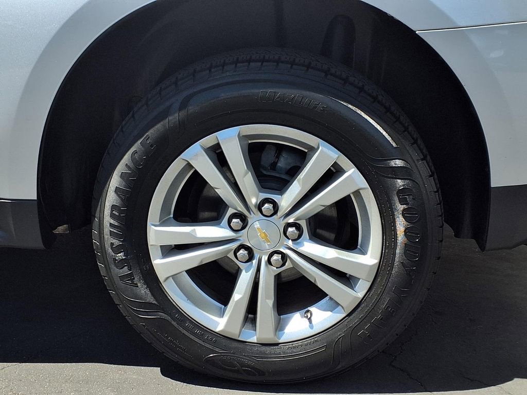 Used 2015 Chevrolet Equinox LS FWD image 4