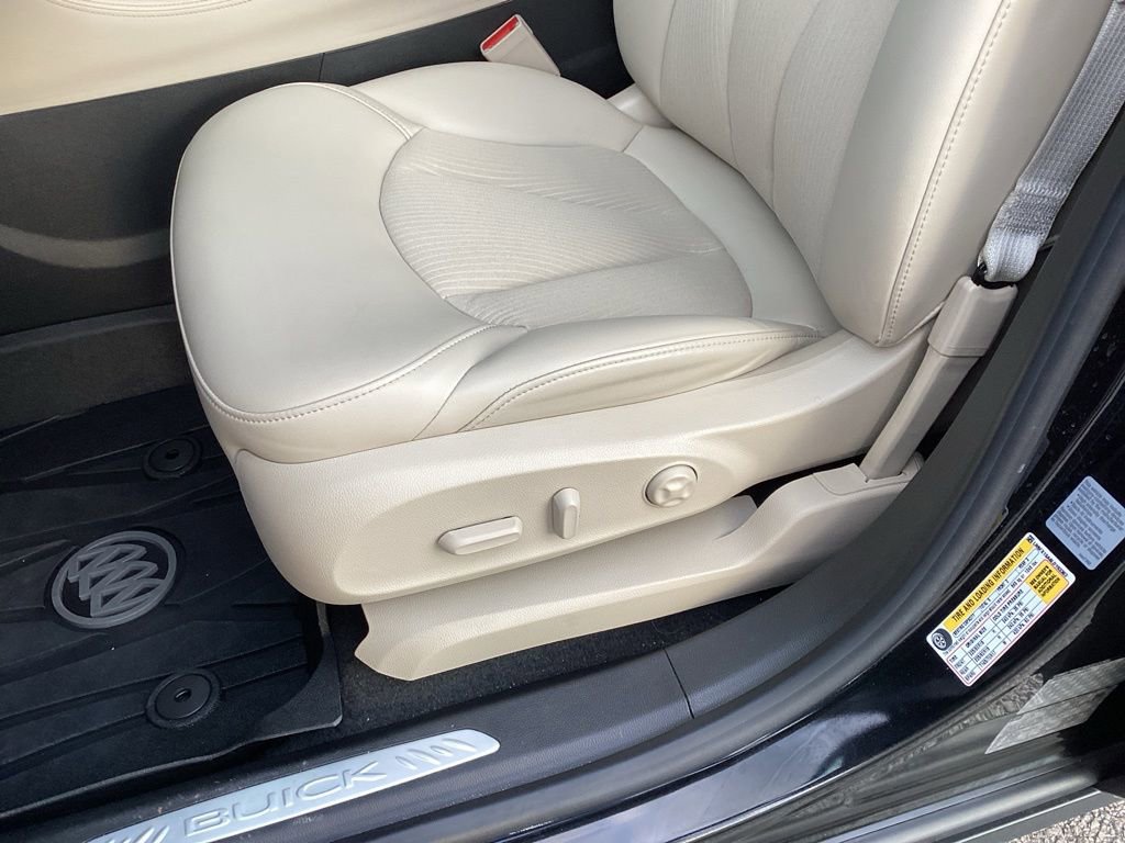 Used 2020 Buick Envision Preferred image 28