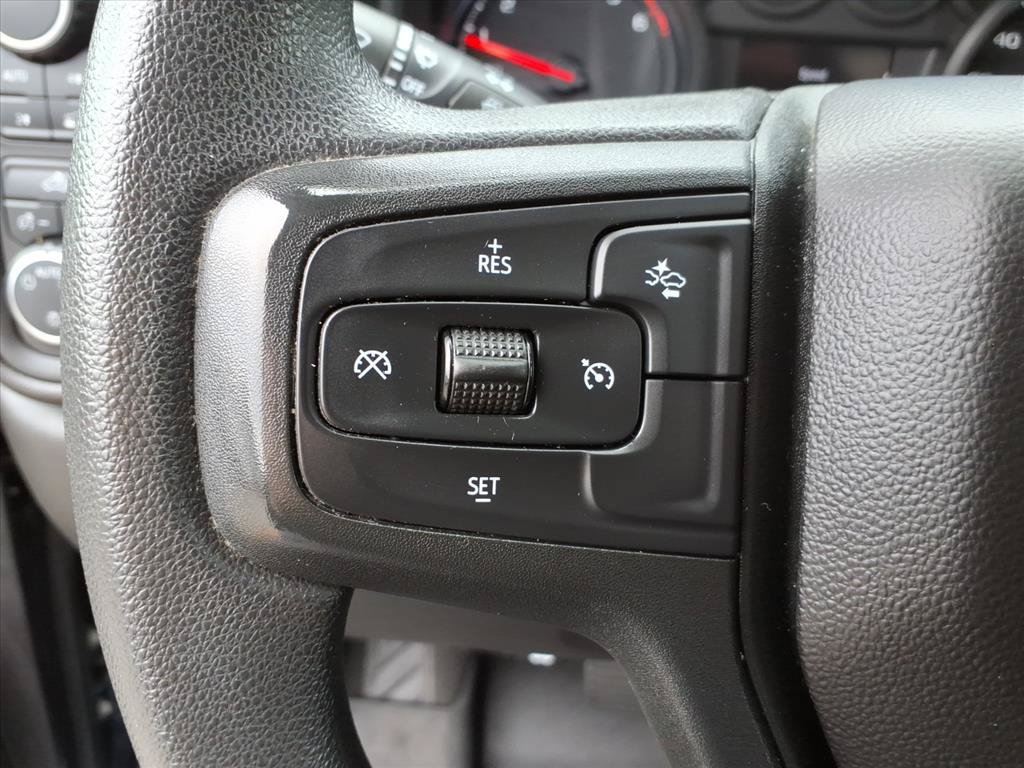 Used 2022 Chevrolet Silverado 1500 Custom AWD/4WD image 23