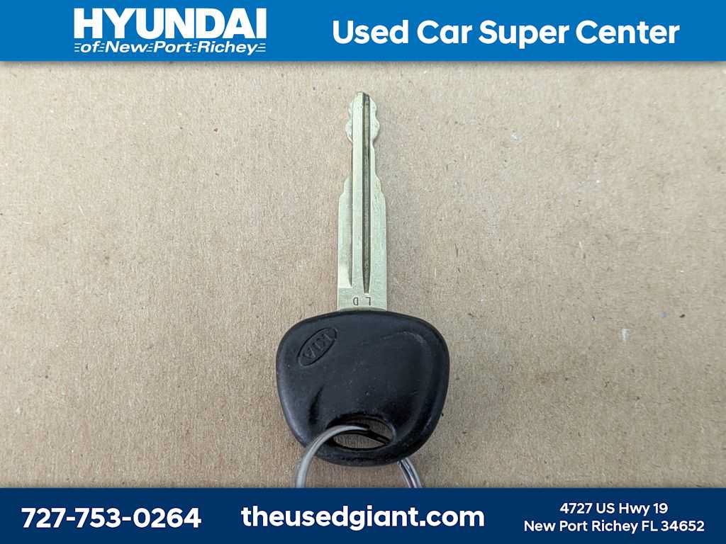 Used 2009 Kia Spectra LX FWD image 26