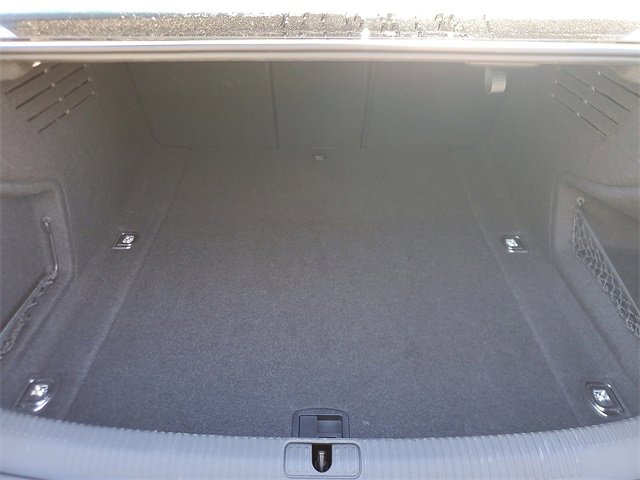 Used 2023 Audi A4 2.0T Premium Plus image 7