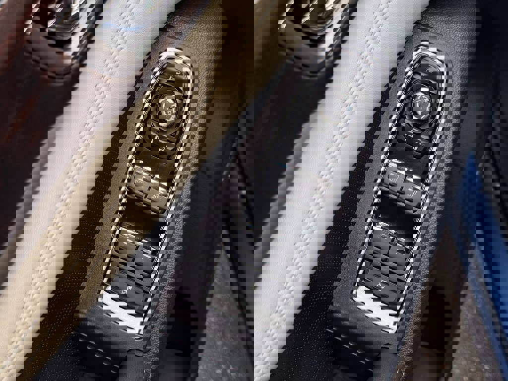 Used 2021 Subaru Ascent Touring w/ Popular Package #2A image 35