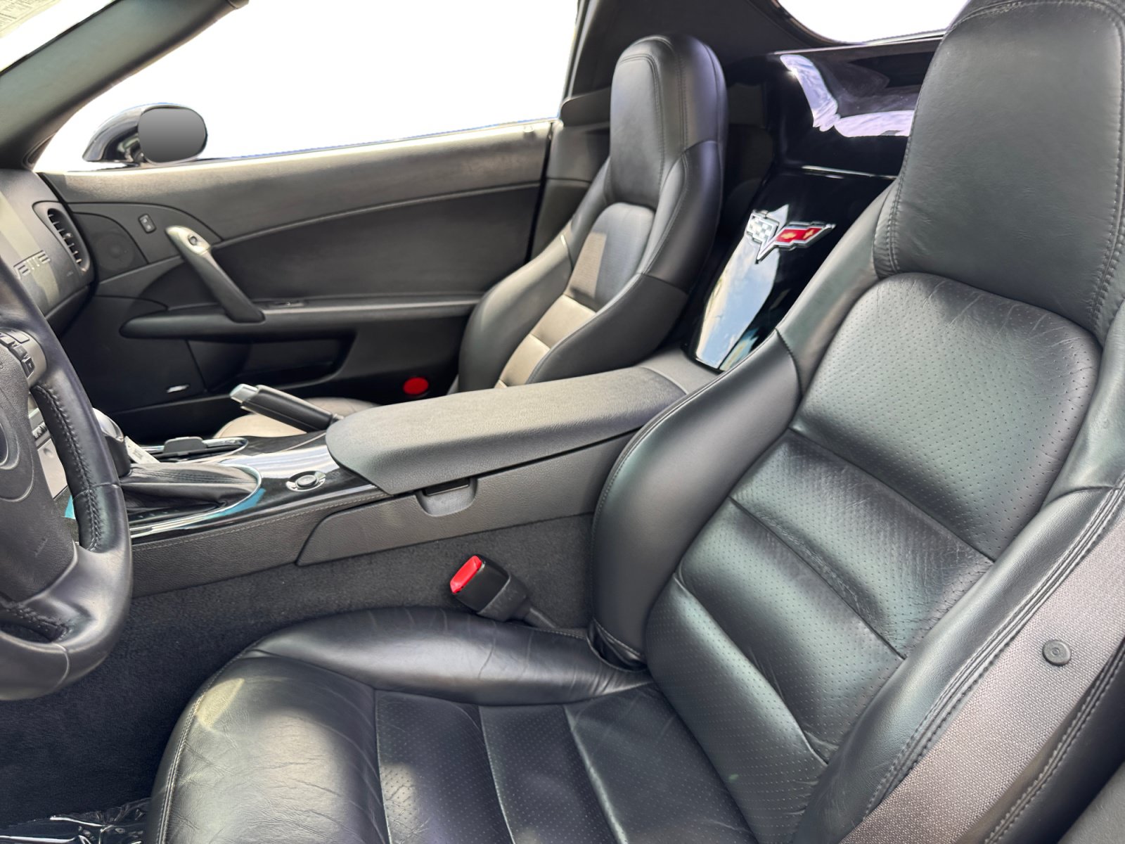 Used 2011 Chevrolet Corvette Grand Sport w/ Preferred Equipment Group RWD image 9
