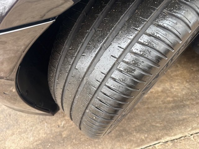 Used 2024 Lucid Air Touring image 9