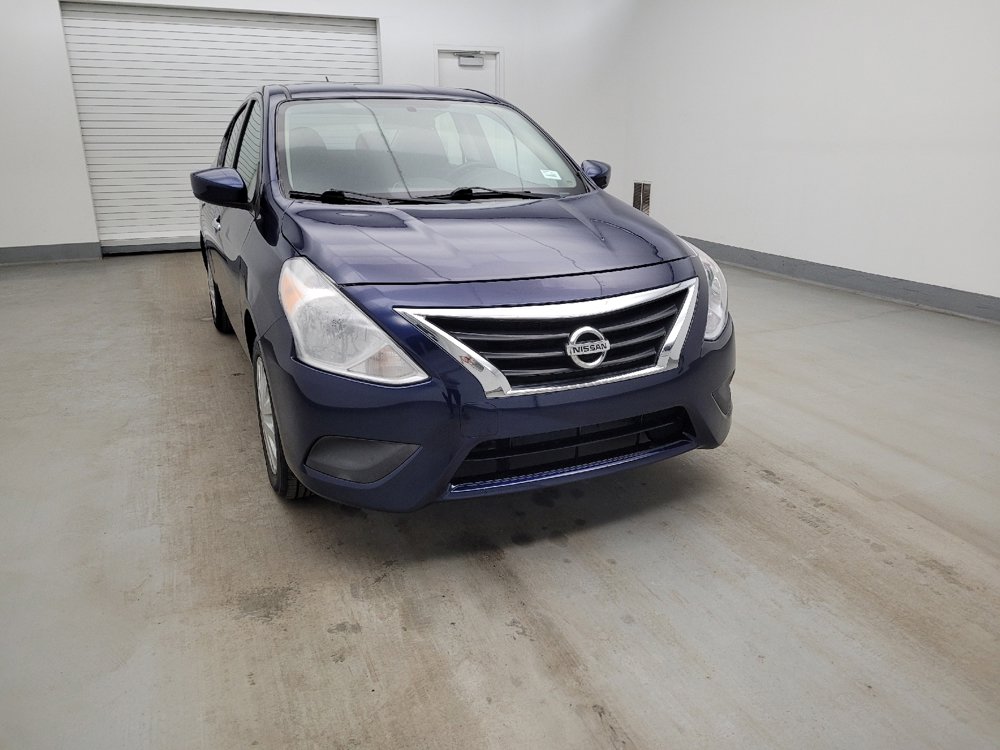 Used 2019 Nissan Versa SV FWD image 14