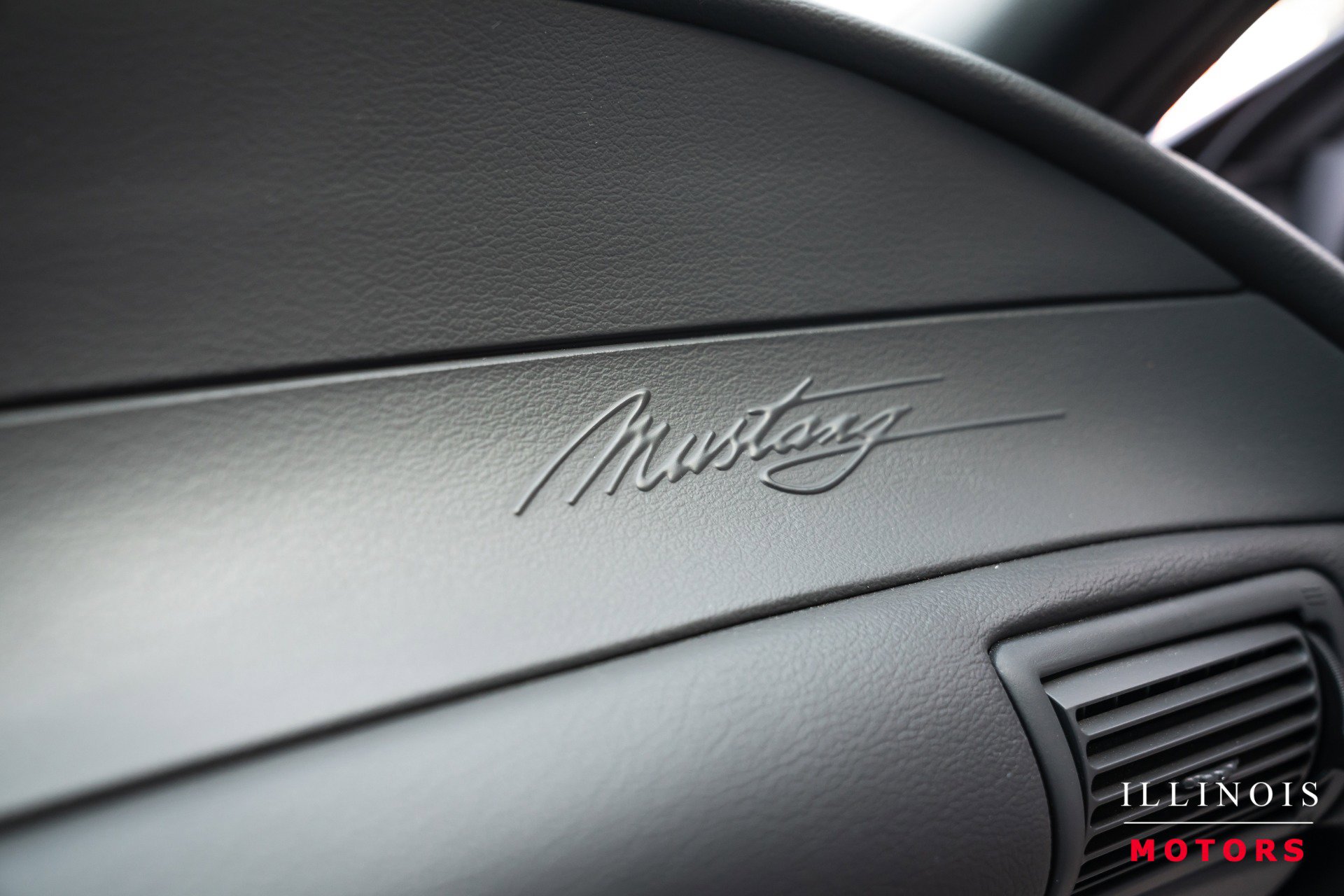 Used 2003 Ford Mustang Cobra image 26