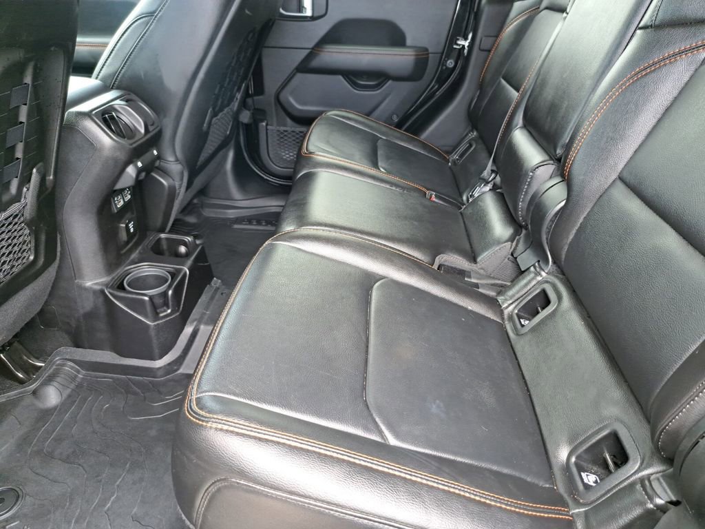 Used 2020 Jeep Gladiator Mojave AWD/4WD image 19