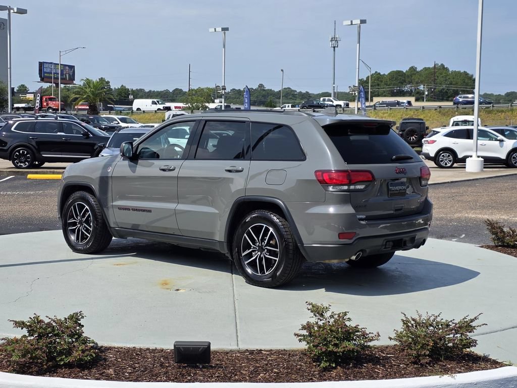 Used 2021 Jeep Grand Cherokee Trailhawk w/ Trailhawk Luxury Group AWD/4WD image 4