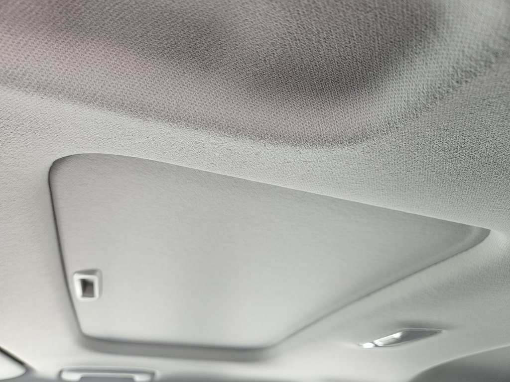 New 2026 Hyundai Venue SEL FWD image 25