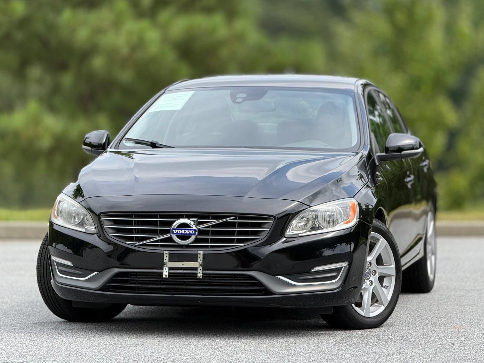 Used 2014 Volvo S60 T5 FWD image 2