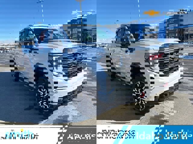 Used 2024 GMC Sierra 1500 AT4 w/ Technology Package image 1