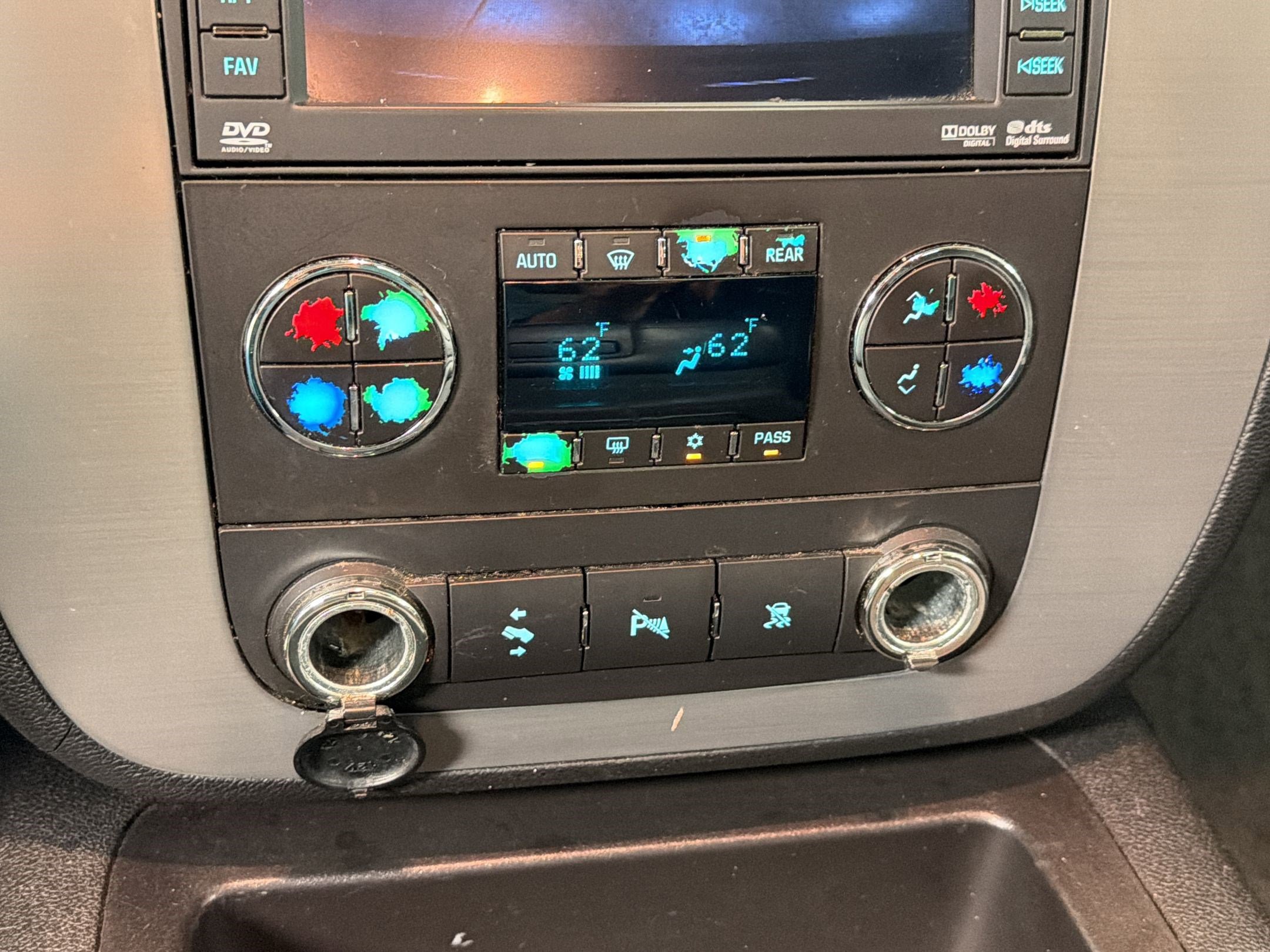 Used 2011 GMC Yukon SLT image 26